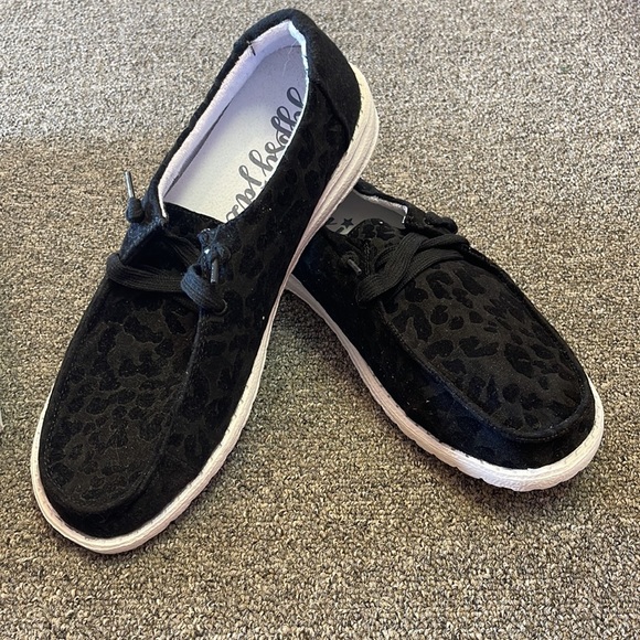 Gypsy Jazz Black Felt Shoes - Picture 2 of 3